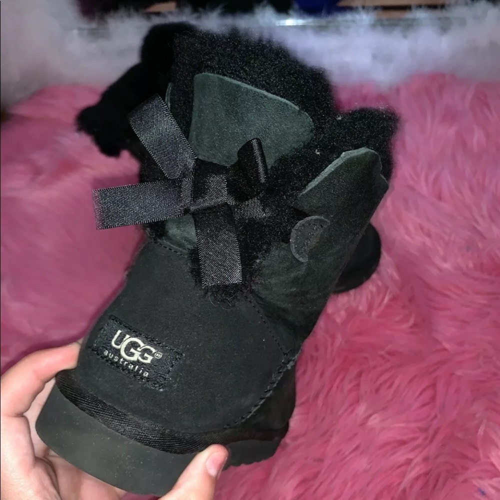 Bailey bow uggs